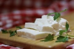 Köy Tipi Beyaz Peynir (1 kg)